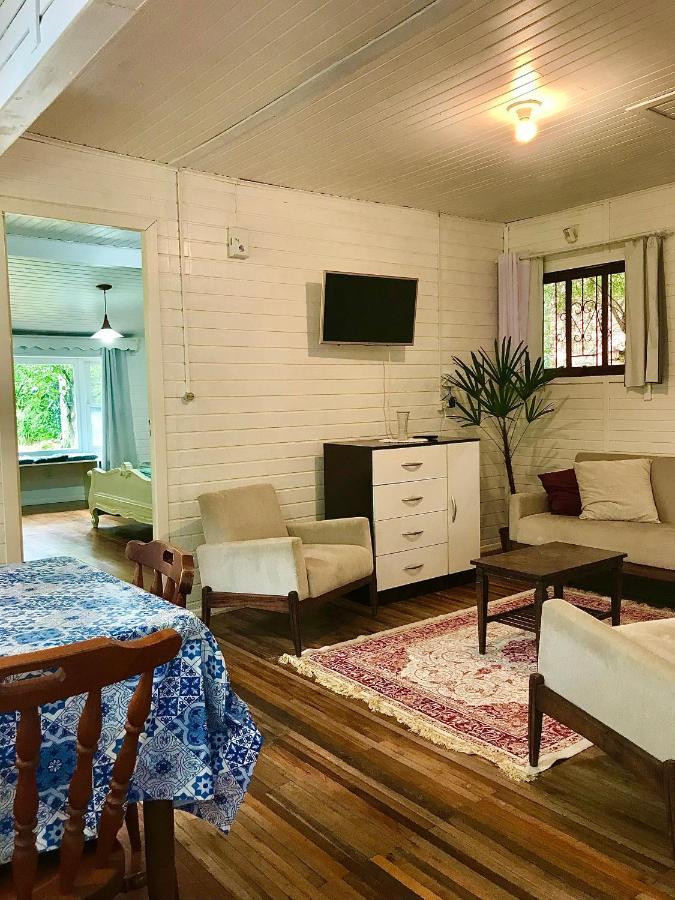 הוילה Casa Calandra Chale Colonial De Madeira Na Serra Gaucha, Canelars מראה חיצוני תמונה